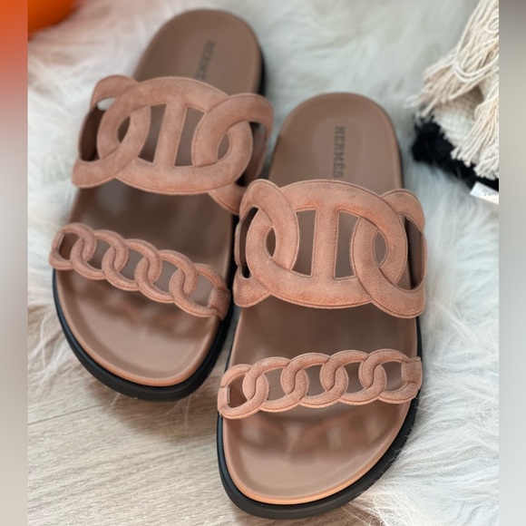 Beautiful Hermes Extra sandals BNIB - Picture 2 of 5
